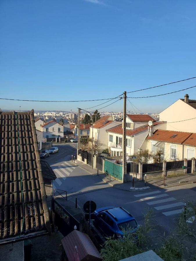 Logement Calme Et Ensoleille Dans Maison De Ville Villejuif Exterior foto